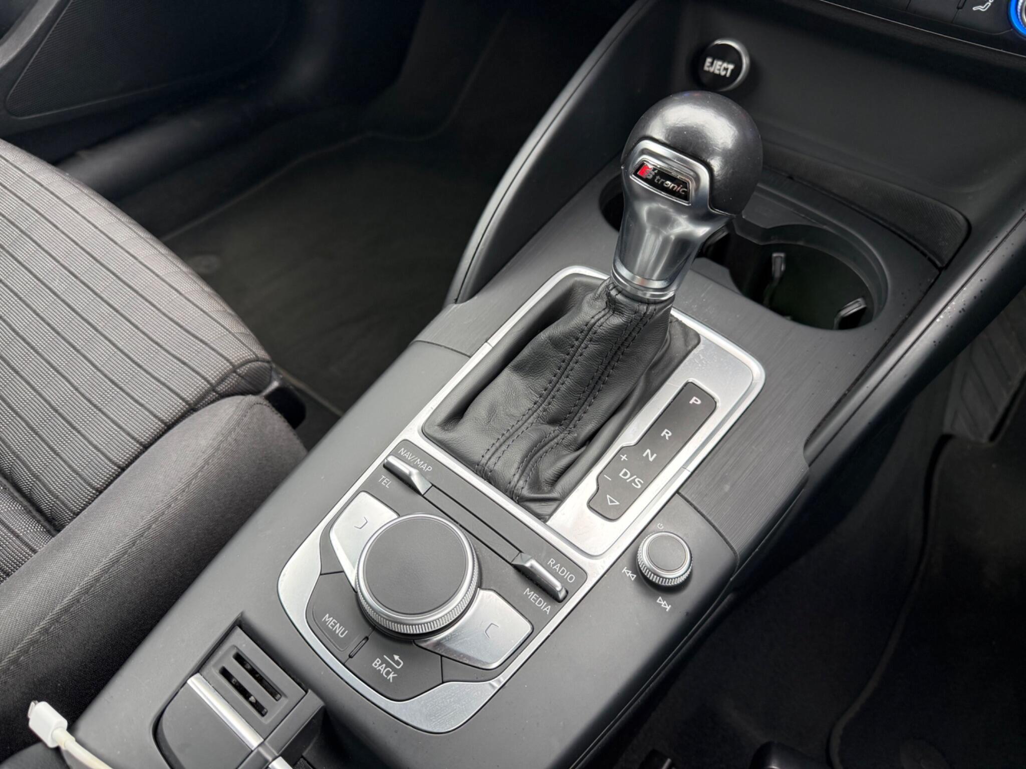 Audi A3 2.0 TFSI Sport S Tronic Euro 6 (s/s) 3dr — photo 92 of 120